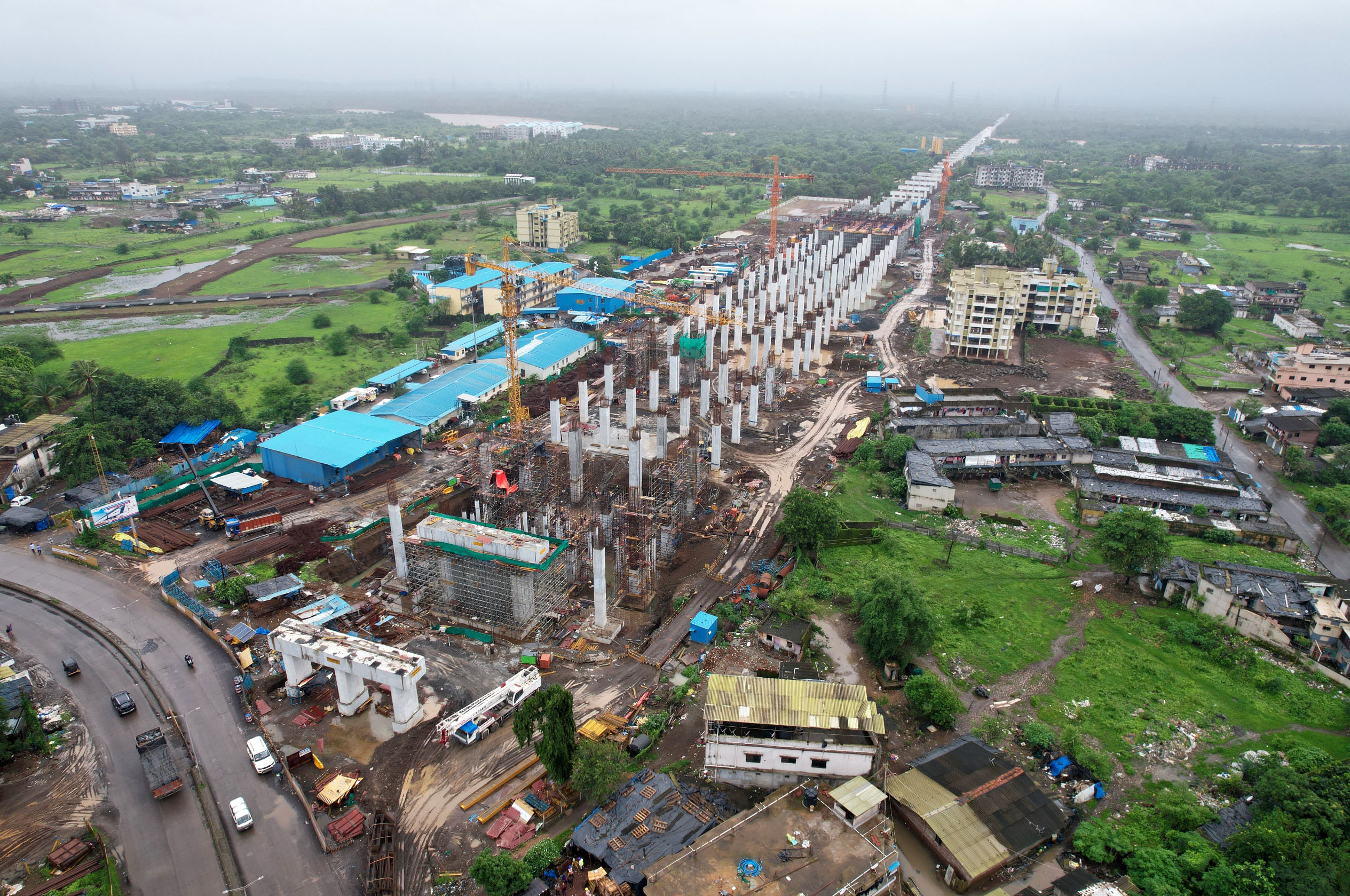 वापी स्थानक, वलसाड जिल्ह्यात काम प्रगतीत आहे, ऑगस्ट 2023.
